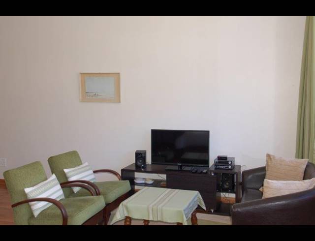 0 BEDROOM PROPERTY TO RENT IN ORANJEZICHT